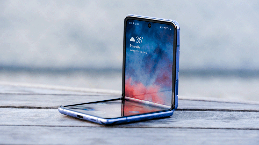 Samsung Electronics s'associe à Corning pour développer son propre UTG pour les Smartphones pliables