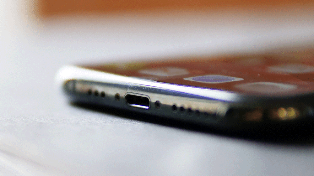 Comment réparer un iPhone 11 Pro Max avec un problème de retard tactile et l'écran qui se fige